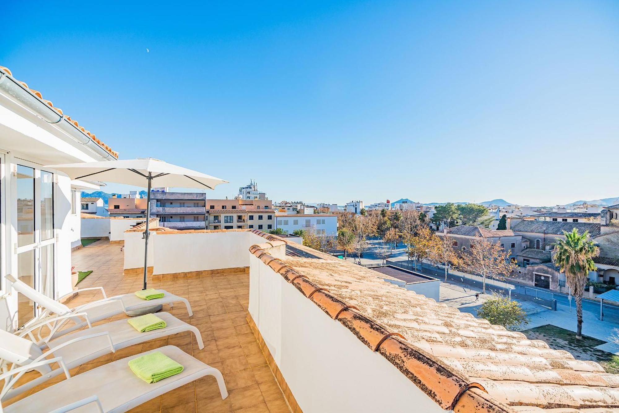 Apartment Penthouse Bressol Maria