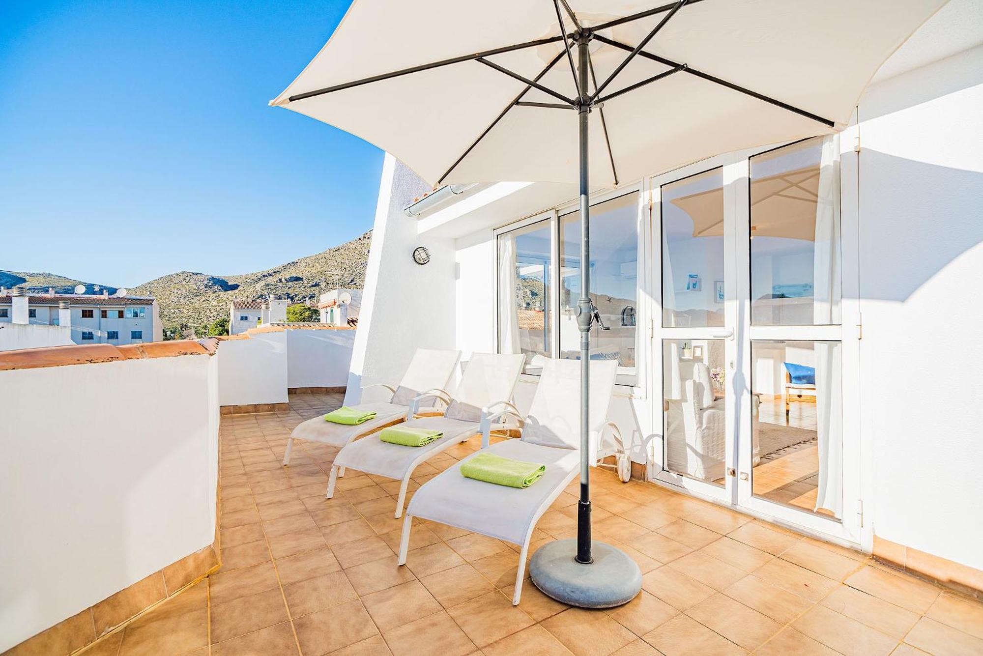 Apartment Penthouse Bressol Maria *
